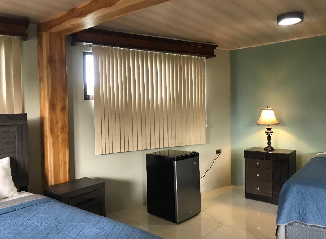 Hotel Margarita And Tour Operator Drake Bay Ngoại thất bức ảnh